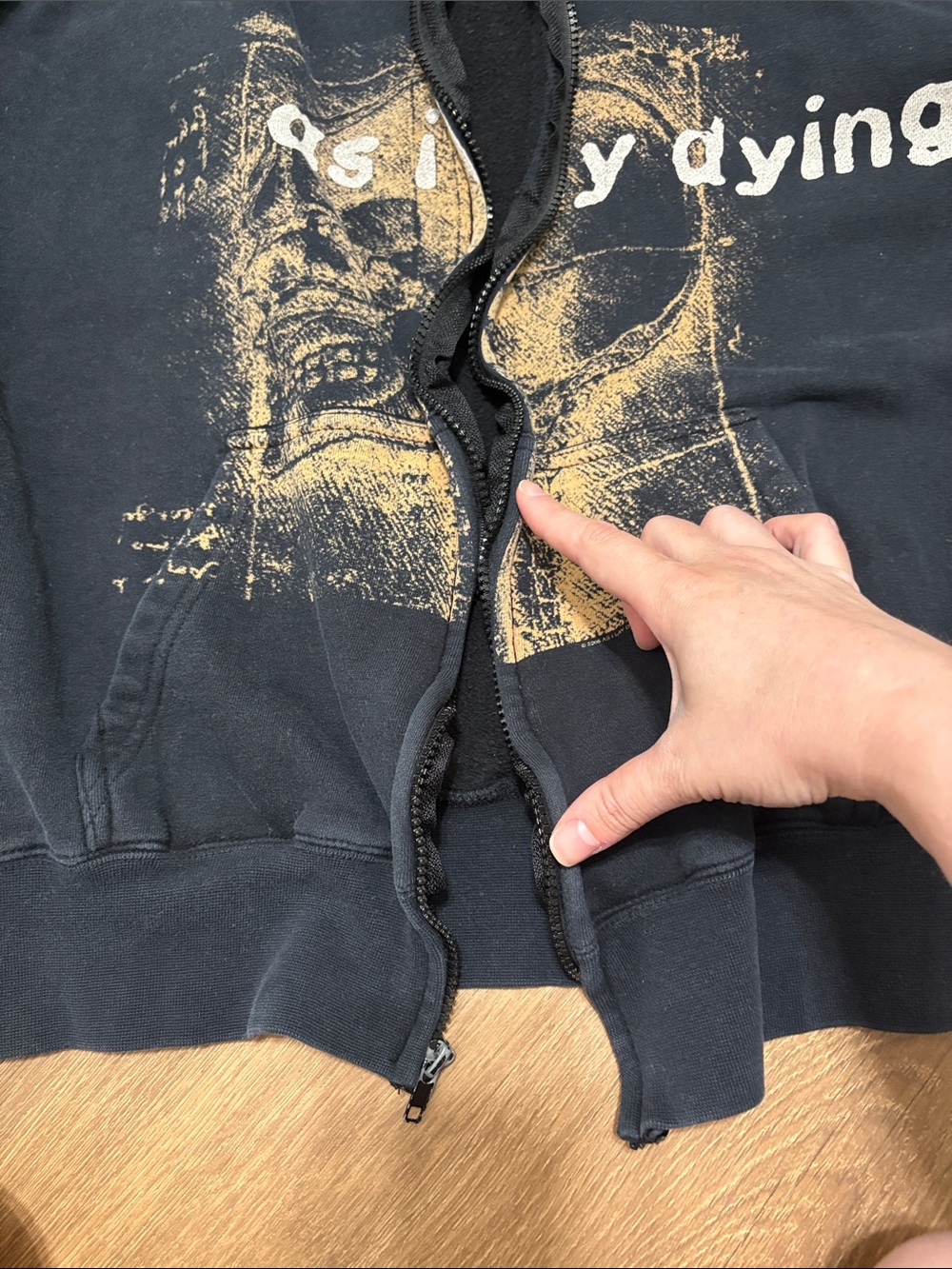 As I Lay Dying Graphic Distressed Zip-Up Hoodie Size Large - Picture 9 of 14